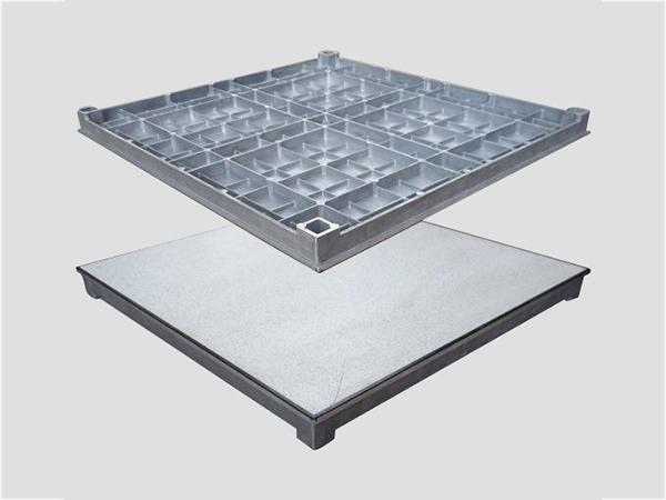铝合金防静电地板是市面上最高档的地板产品之一,铝合金材料经熔炼